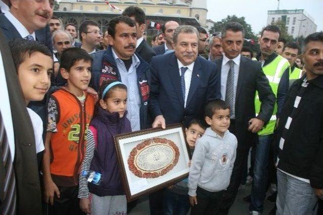 Bakan G&uuml;ler, İnternet Kullanıcılarını Uyardı 1