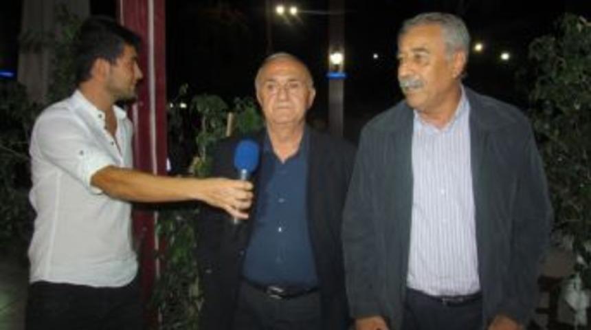 CHP'li Zekeriya &Ouml;zg&uuml;r, muhtarlarla bir araya geldi