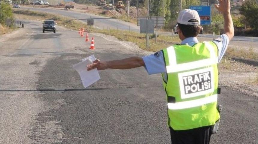 Polisten Yorgun S&uuml;r&uuml;c&uuml;lere Otel Konforu