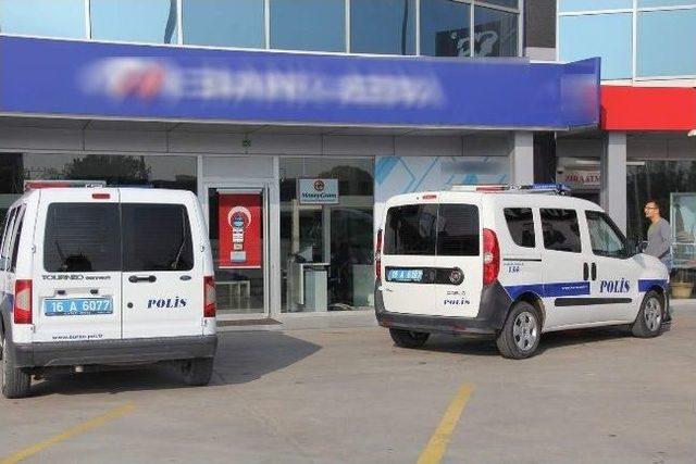 Atm de Kameralı Düzenek Paniği 1