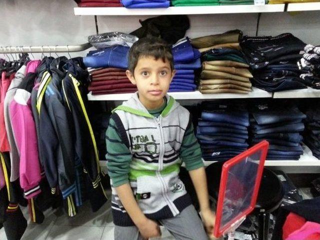 Sadakataşı Derneği nden Şanlıurfa da Yardım 2