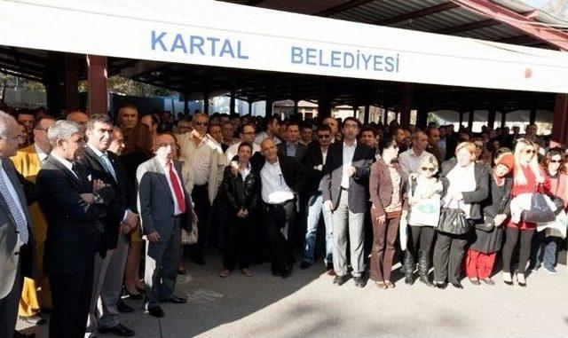 Başkan Öz, Belediye Personeliyle Bayramlaştı