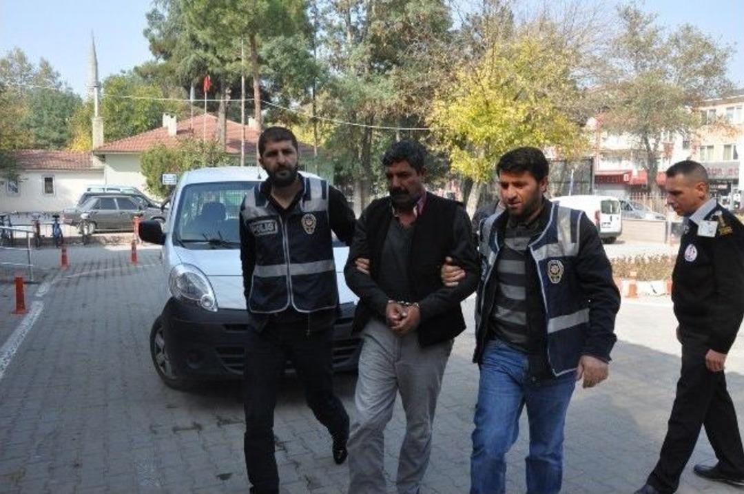 İneg&ouml;l'de 8 yaşındaki kızı dedesi vurmuş