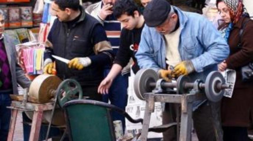 Kurban Bayramı Yaklaştı Bı&ccedil;aklar Bileylendi