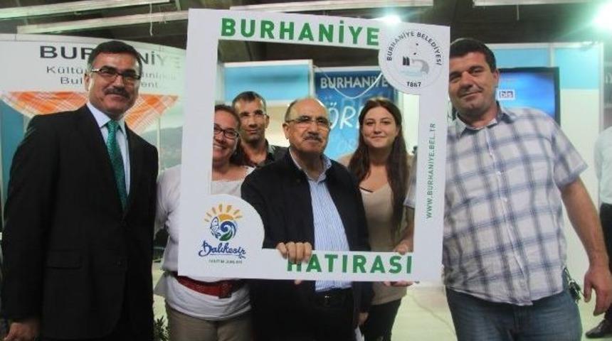 Burhaniye Standını Atalay Ve Bah&ccedil;eli&rsquo;de Ziyaret Etti