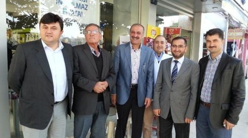 Kula İl&ccedil;e M&uuml;ft&uuml;s&uuml; Talat &Ouml;zmet Kerk&uuml;k Yolcusu