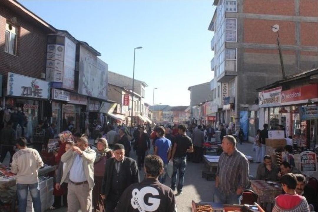 Ağrı&rsquo;da Bayram Telaşı Başladı