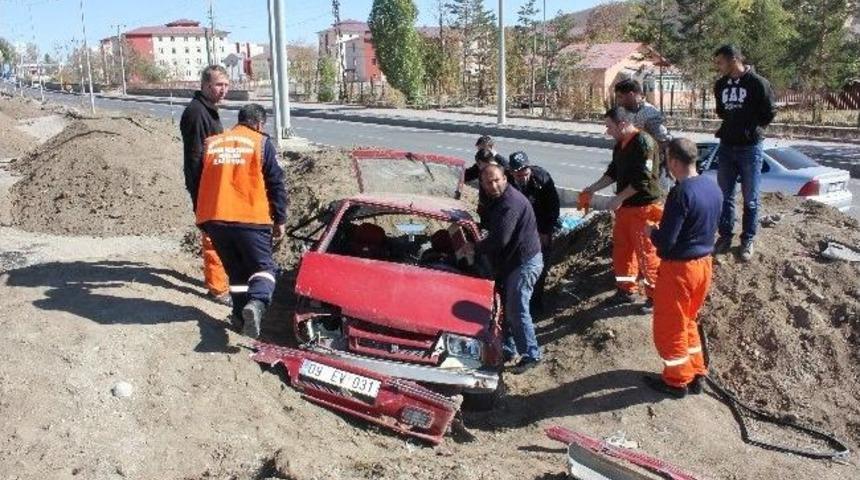 Aşkale&rsquo;de Trafik Kazası: 6 Yaralı