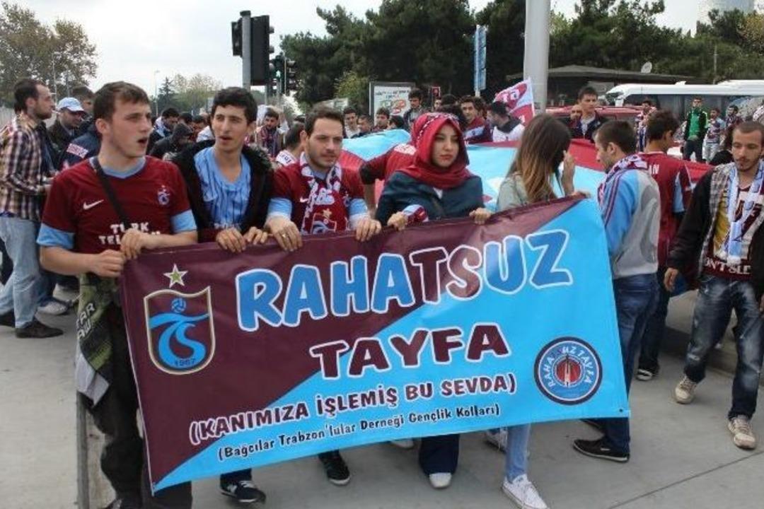 Trabzonspor Taraftarı Kupa İ&ccedil;in Tff'ye Y&uuml;r&uuml;yor