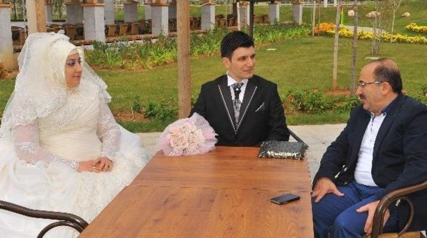 T&uuml;rk Japon K&uuml;lt&uuml;r&uuml;n&uuml; Yansıtan Eyof 2011 Spor Parkı Vatandaşın Hizmetinde