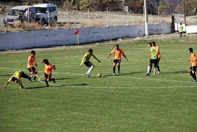 Suşehri Belediyespor, Sivas Yolspor İle Golsüz Berabere Kaldı