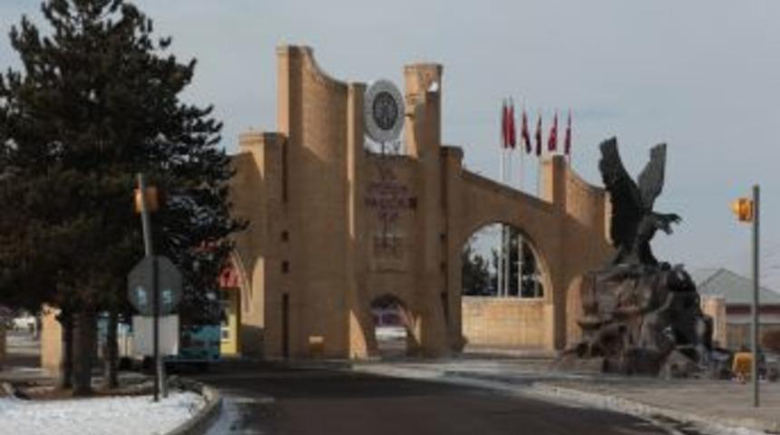 A&Uuml;&rsquo;ye Ek Tercihlerde Yabancı Uyruklu 216 &Ouml;ğrenci Yerleştirildi