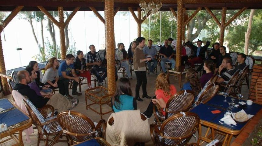 AB Gen&ccedil;lik Projesi "Şişedeki Mesaj"