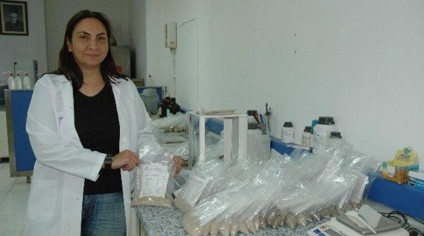 Ziraat Odasında 15 Tl&rsquo;ye Toprak Analizi