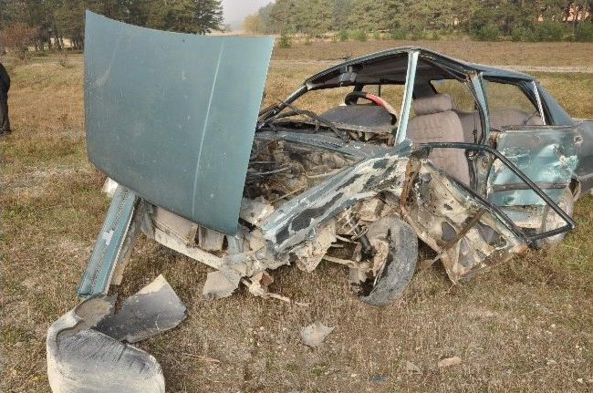 Katliam Gibi Kaza: 3 &Ouml;l&uuml;, 11 Yaralı