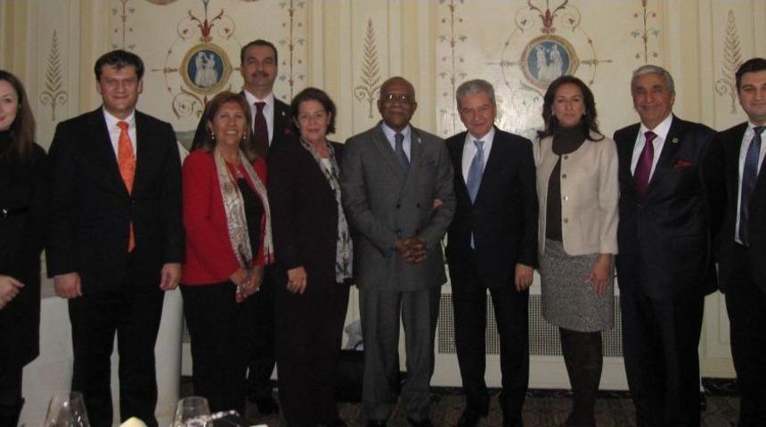 EXPO 2020 I&ccedil;in Afrika'ya Tam Saha Baskı