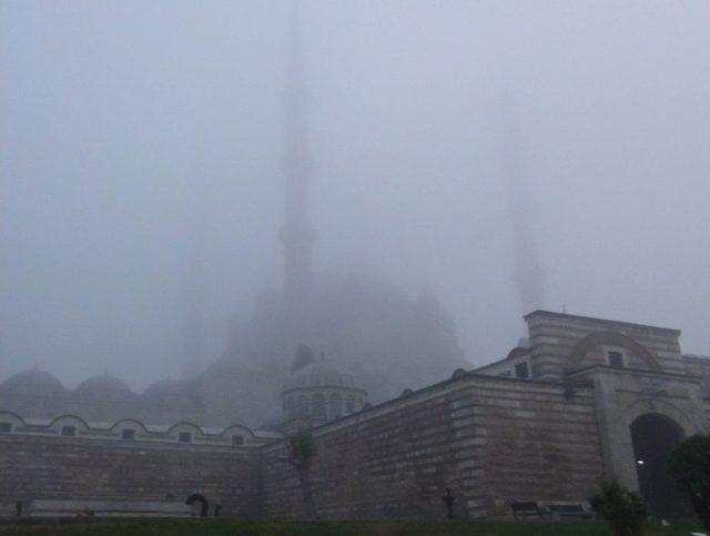 Edirne'de Sabah Saatlerinde Sis Etkili Oldu