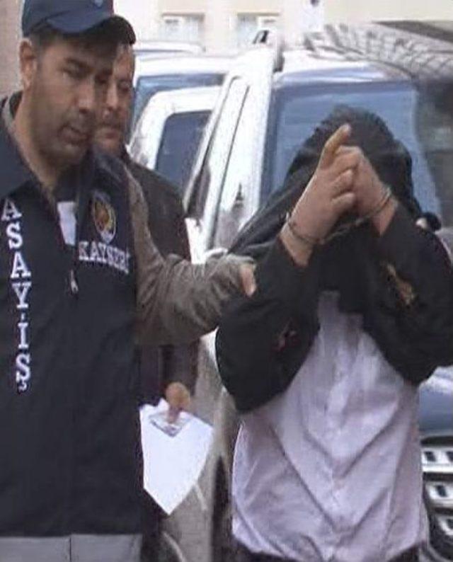 Kesik Parmaklar Katili Ele Verdi 1