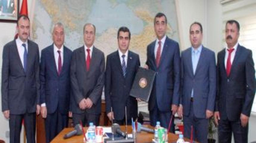 Yaptıracakları Okulun Protokol Imza T&ouml;renine Katılamadılar