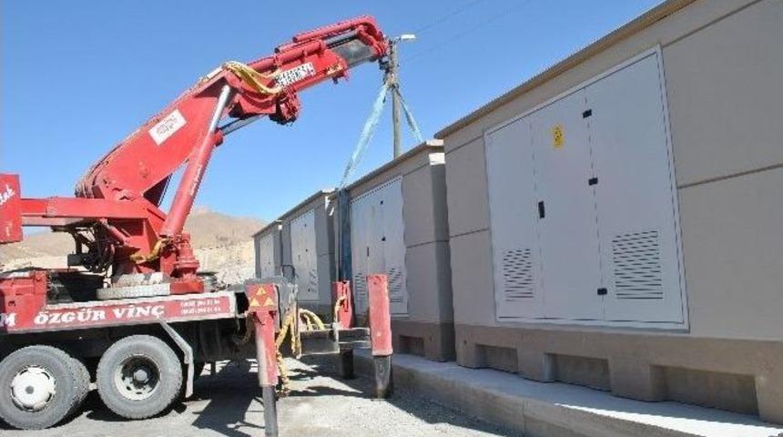 Y&uuml;ksekova&rsquo;da Enerji Sorunu &Ccedil;&ouml;z&uuml;l&uuml;yor