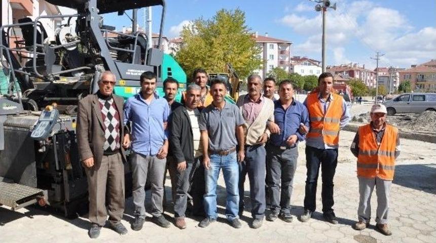 Sorgun Belediye Asfalt Ekibi Tatilde De Boş Durmuyor