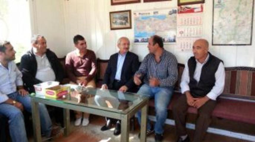 Kılı&ccedil;daroğlu Taksi Durağında