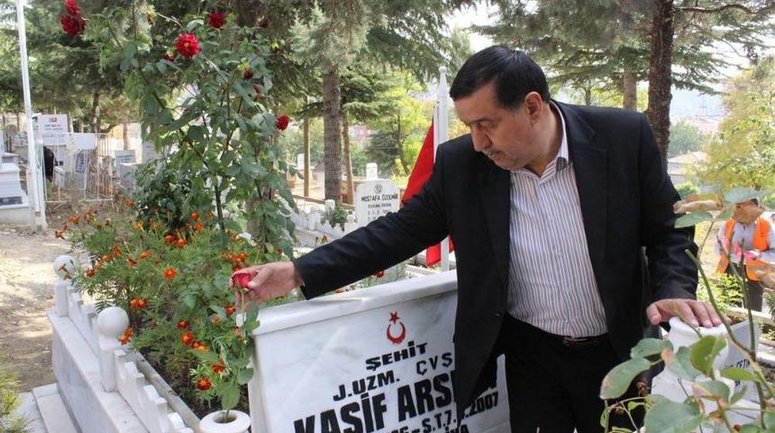 Havza'da Kabristan Ziyareti