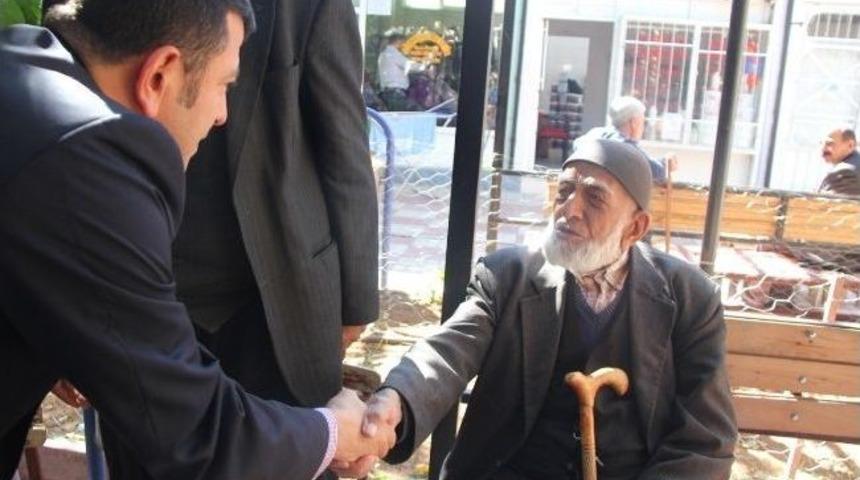 Milletvekili Ağbaba, Ak&ccedil;adağ İl&ccedil;esini Ziyaret Etti