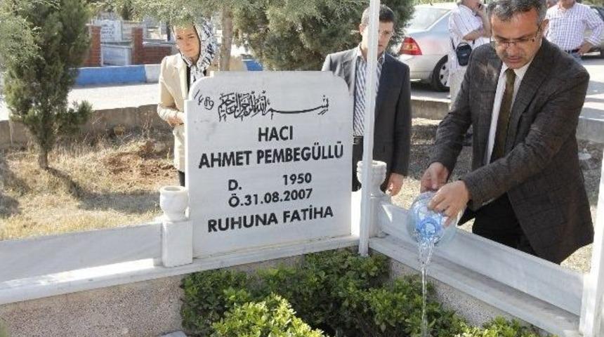 Başkan K&ouml;şker&rsquo;den Arefe G&uuml;n&uuml; Kabristan Ziyareti