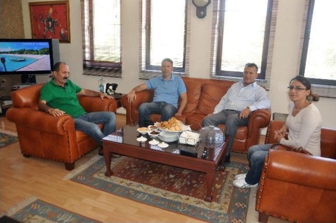 T&uuml;rkeş'in Torunundan Başkan Saatcı'ya Destek