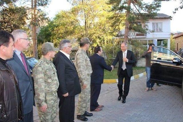 Başbakanlık Müsteşarı Ala, Oltu'da İncelemelerde Bulundu