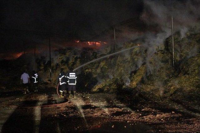 Şanlıurfa&rsquo;da &Ccedil;iftlik Yangını 2