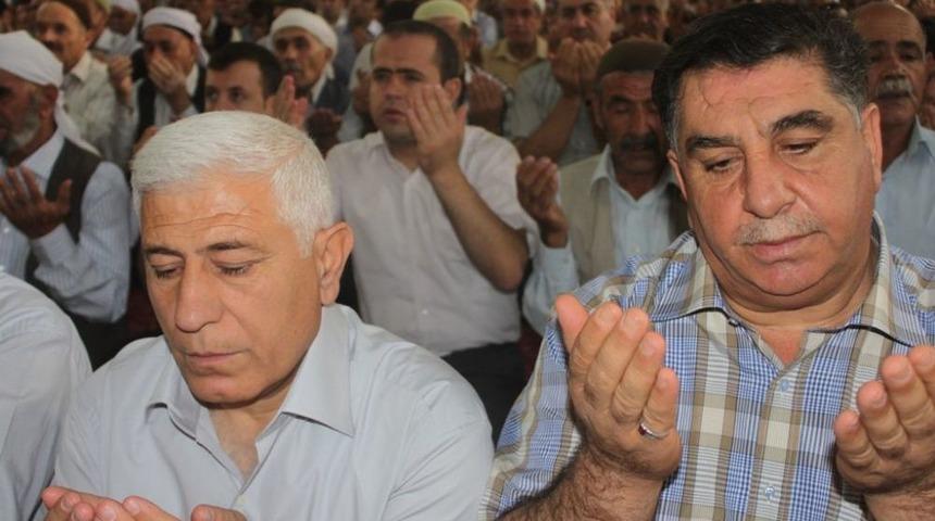 Şırnaklılar, Bayram Namazında İslam Kardeşliği I&ccedil;in Dua Etti