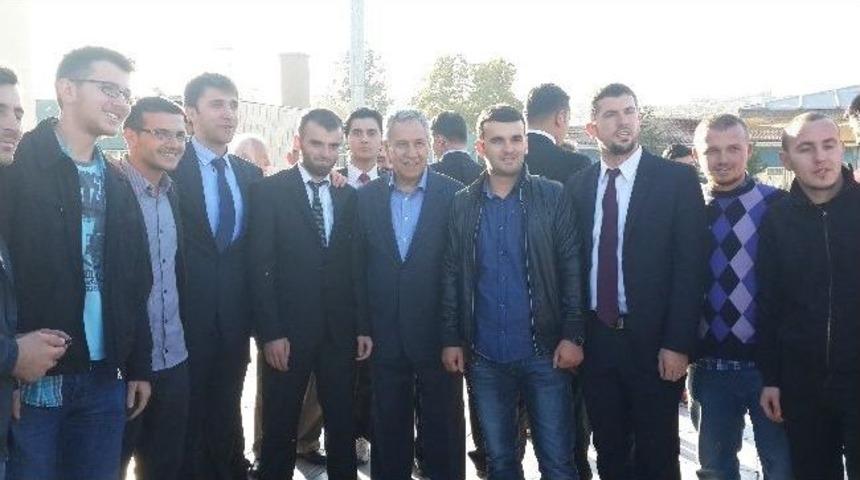 B&uuml;lent Arın&ccedil;&rsquo;tan Askerlere Bayram M&uuml;jdesi