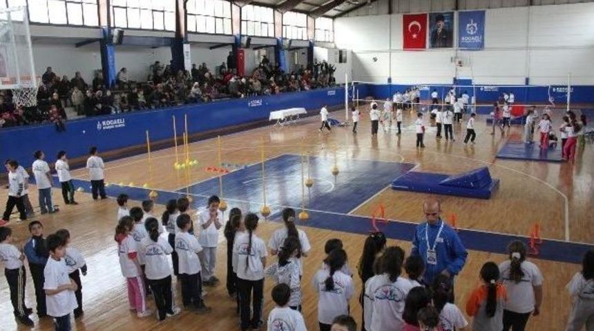 &Ccedil;ocuklar, Spor Okulları&rsquo;na Koştu