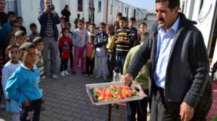 Suriyeli M&uuml;lteciler Bayramı H&uuml;z&uuml;nl&uuml; Yaşıyor
