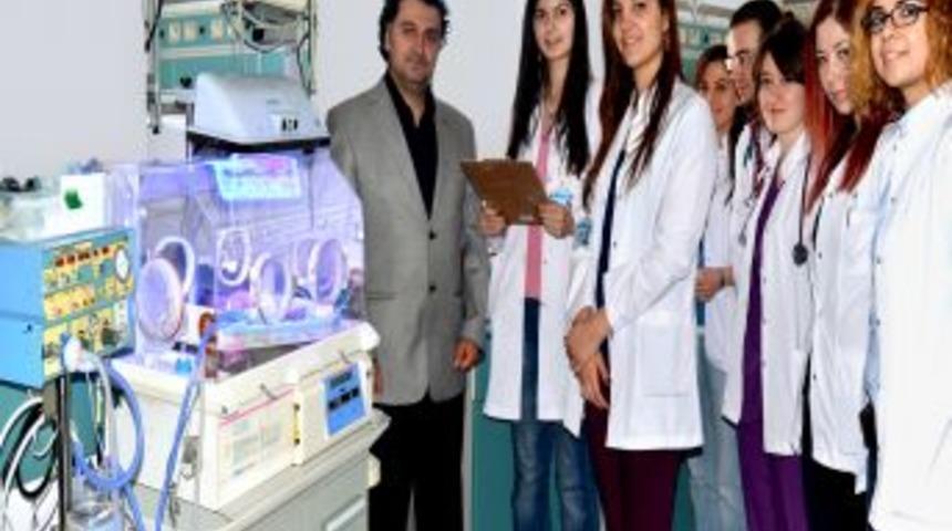 AK&Uuml;, Ikinci Yeni Doğan Yoğun Bakım &Uuml;nitesi Kuruyor, Hastalar Dışarıya Gitmeyecek