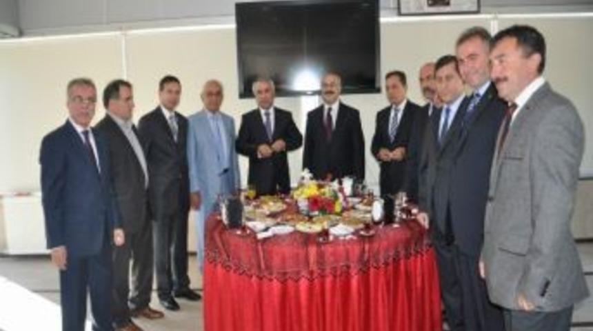 Sinop Protokol&uuml; Bayramlaştı