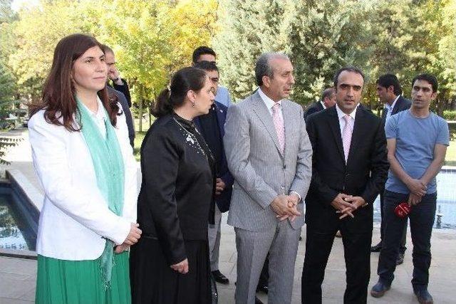 Bakan Eker Diyarbakır&rsquo;da Bayramlaşma T&ouml;renine Katıldı 3