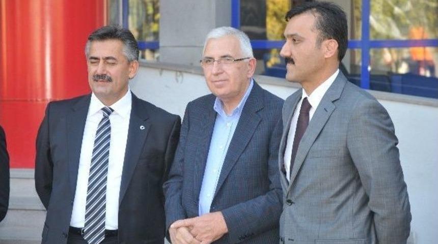 D&uuml;zce Belediyesi Personeli Bayramlaştı