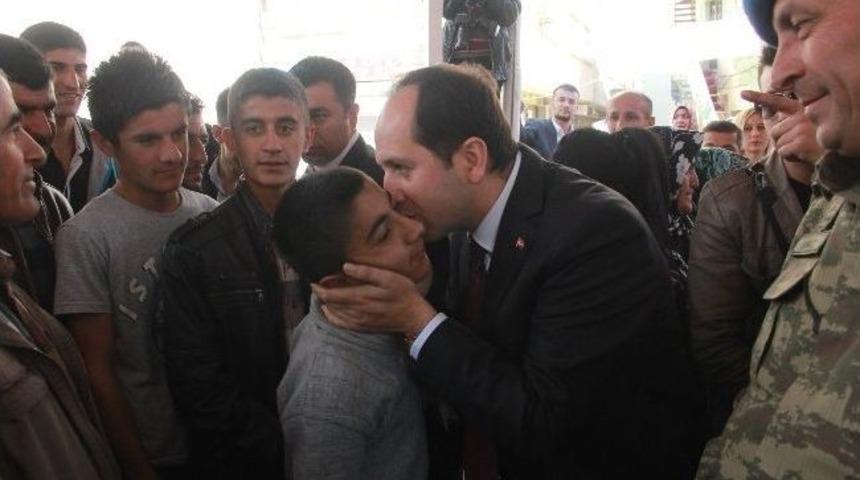 Hakkari&rsquo;de Bayram Coşkusu