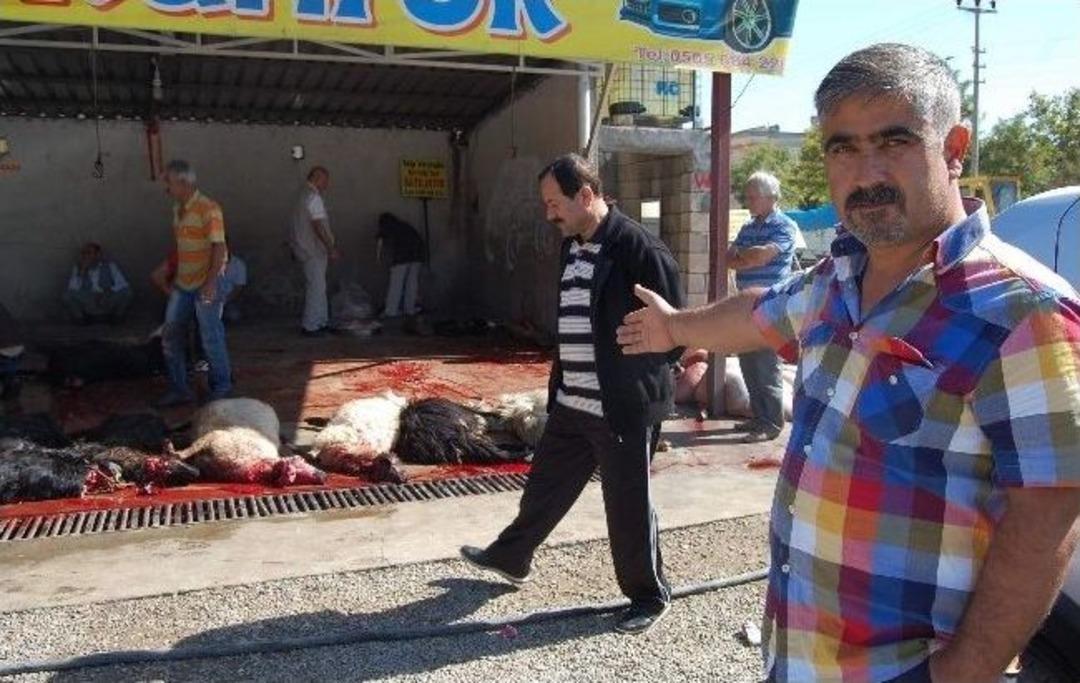 Adıyaman&rsquo;da Vatandaştan Kesim Yeri Tepkisi