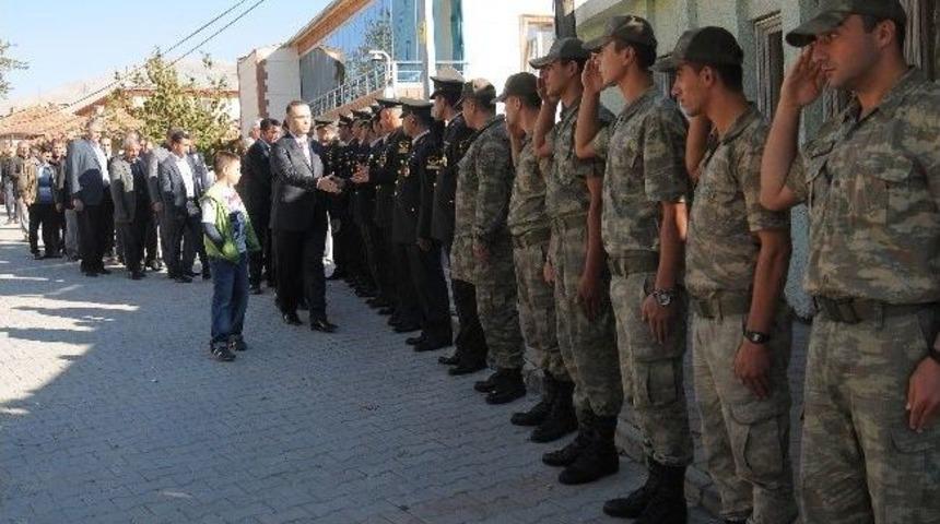 &Ccedil;elikhan&rsquo;da Bayramlaşma