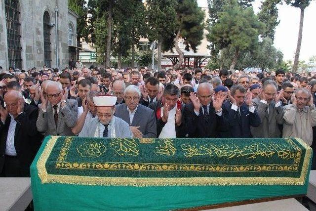 Tso Üyesi Yusuf Değerli Toprağa Verildi