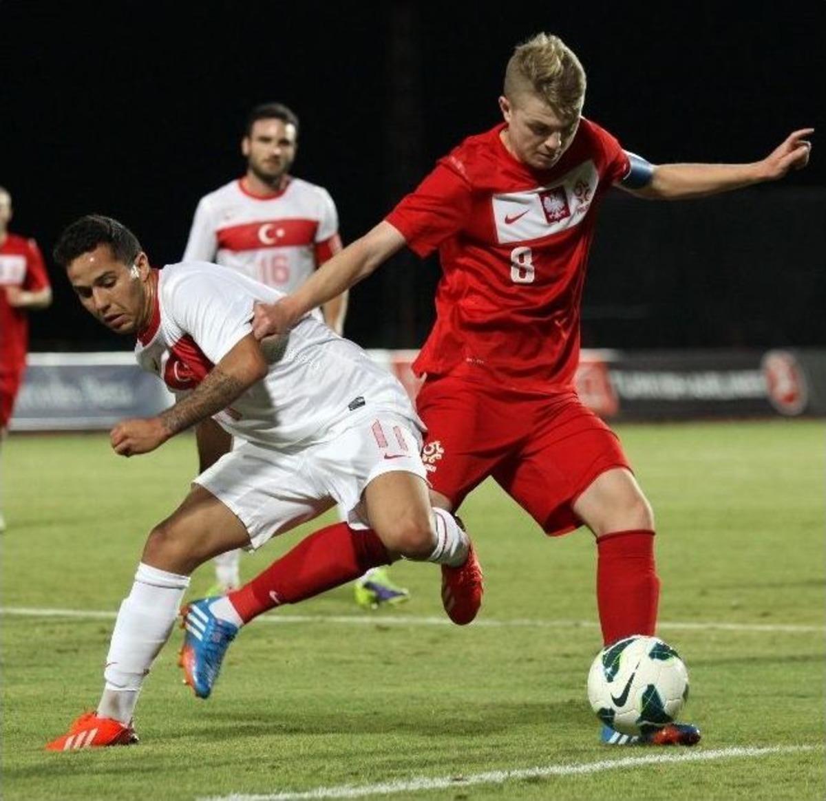 &Uuml;mit Millilerden Tek Goll&uuml; Galibiyet