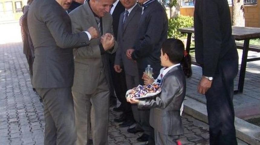 Korkuteli&rsquo;de Protokol Bayramlaştı