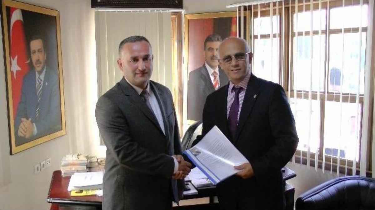 Ak&ccedil;akoca'da Ak Parti Belediye Başkanlığı İ&ccedil;in Aday Adayları Belirleniyor