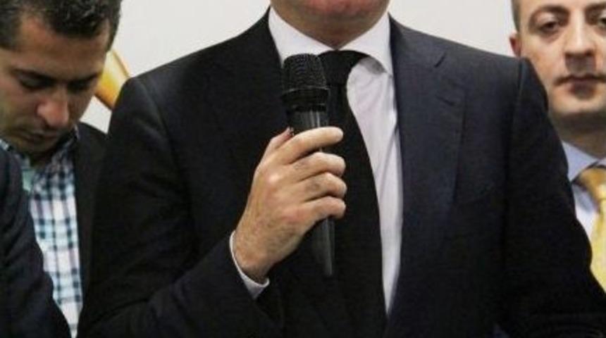 Bakan &Ccedil;elik Adana'da