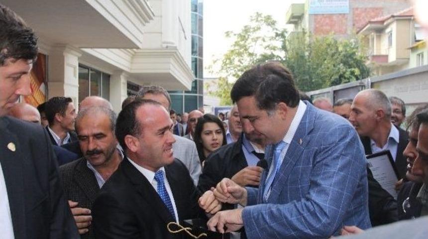 G&uuml;rcistan Başkanına Ak&ccedil;akoca Daveti