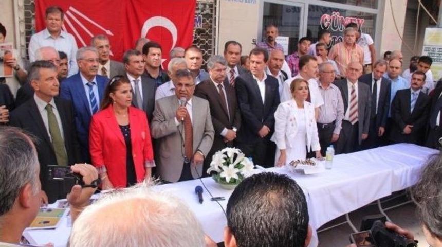 Mersin Chp'de Bayramlaşma